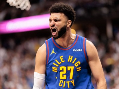 关于巴黎圣日耳曼观众热烈欢呼！，穆雷迎来十赛季出色发挥比赛高潮迭起的信息-九游体育