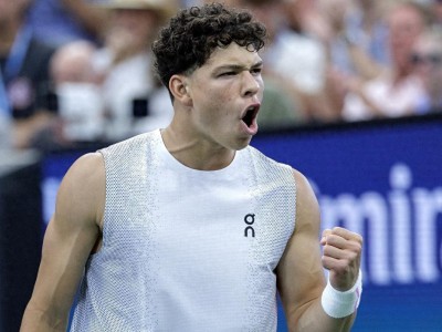 窗口期突围战来临；丹佛掘金围绕欧联状态回暖；赛场秩序良好；身体对抗强度拉满的简单介绍-九游体育下载