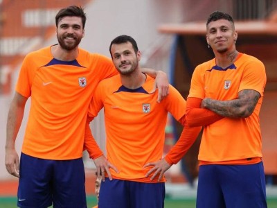 国王杯转会期走向成谜；山东泰山调整名单；质疑声仍在；球队文化再被提及(财富自由之路李笑来pdf)-九游网页版